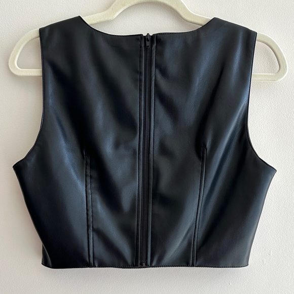 7 For All Mankind Black Faux Leather Corset Crop Top, Size Medium - Picture 13 of 16